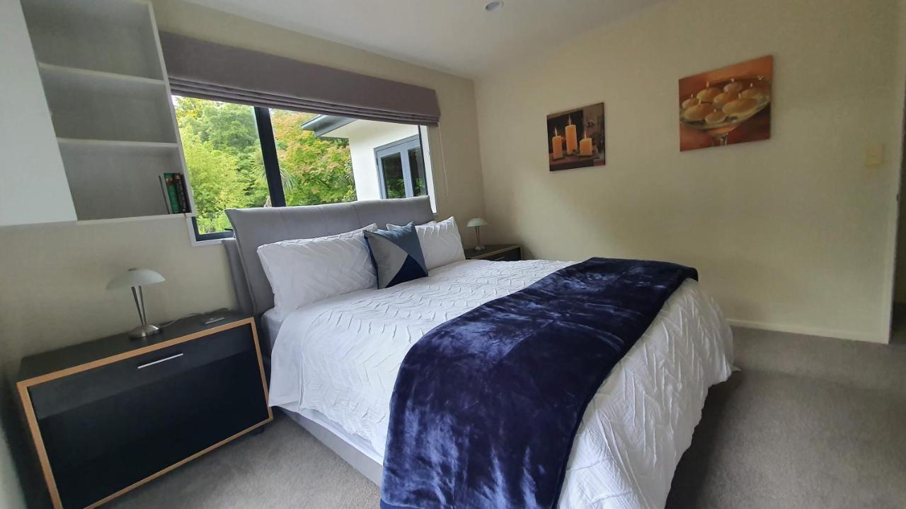Christchurch Airport House ภายนอก รูปภาพ